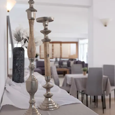 Pasiphae Hotel 3*