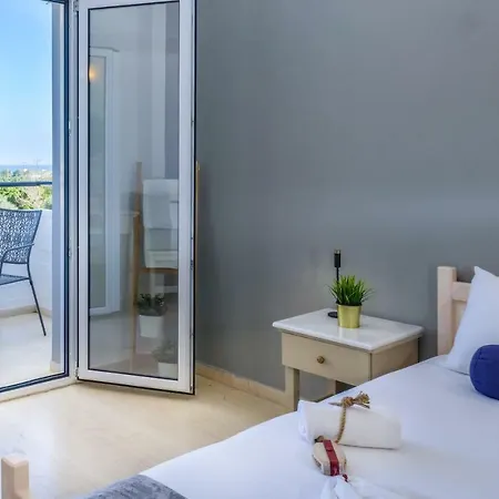 Pasiphae Hotel